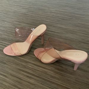 CLEARANCE- CityClassifiedDusty Rose Clear Mule